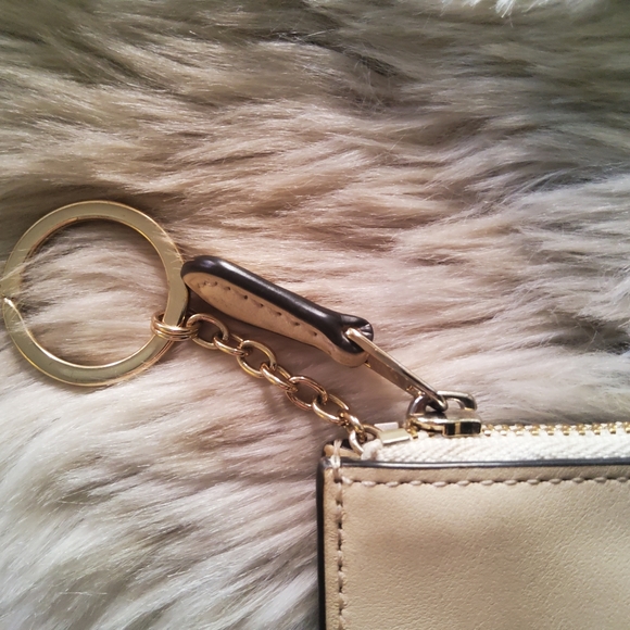 Authentic Coach X Selena Gomez Card/ID Holder with Keychain GUC - Picture 4 of 11